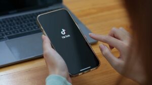 tiktok sur téléphone