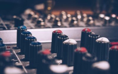 Pourquoi investir dans un bon équipement audio est-il crucial?